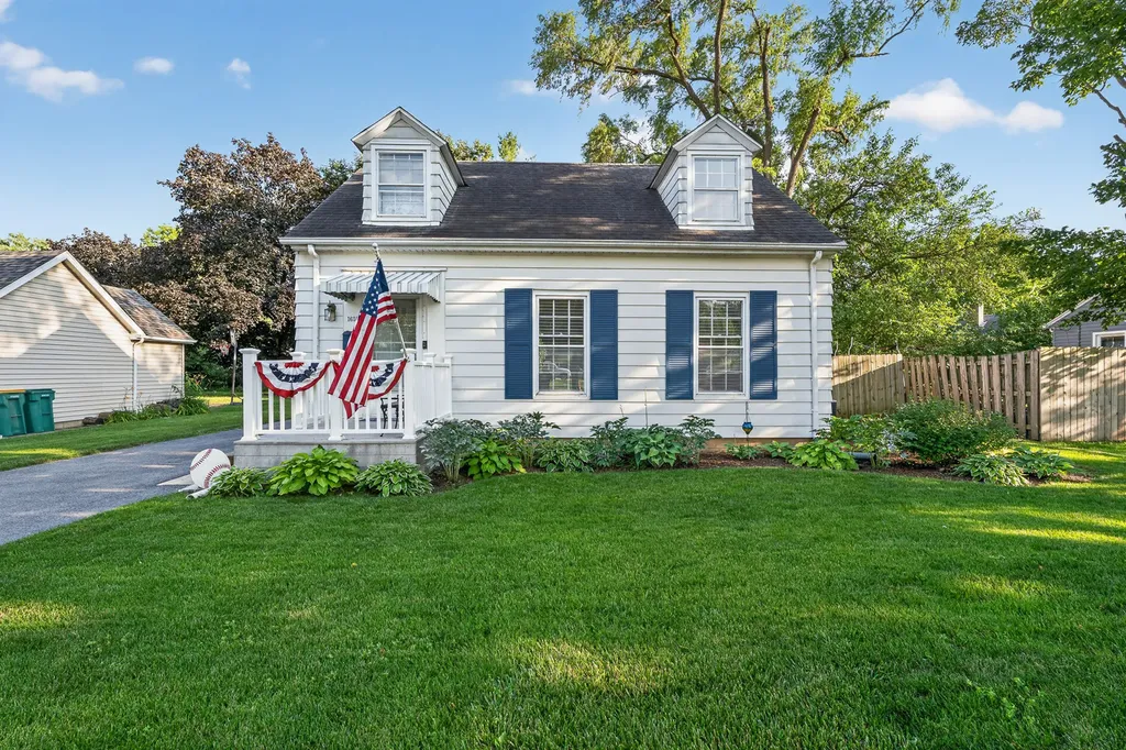 1618 Glenwood Avenue Joliet IL 60435