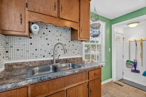 1618 Glenwood Avenue Joliet IL 60435