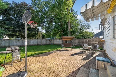 1618 Glenwood Avenue Joliet IL 60435