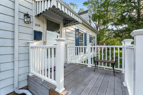 1618 Glenwood Avenue Joliet IL 60435