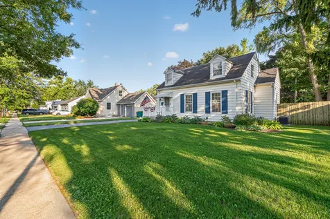 1618 Glenwood Avenue Joliet IL 60435