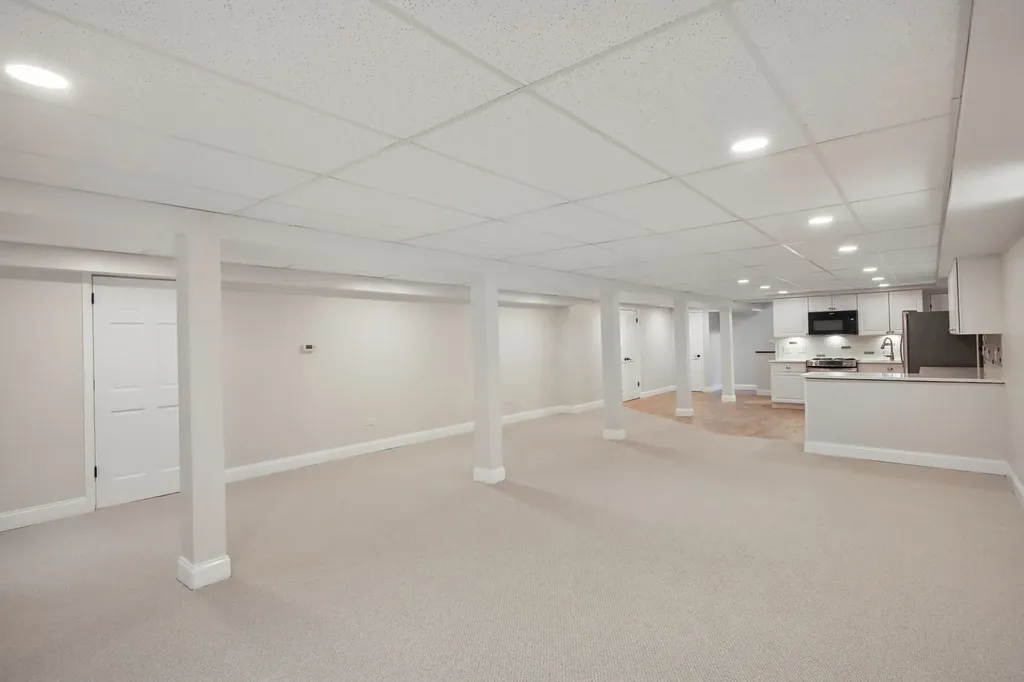 20W276 Belmont Place Addison IL 60101