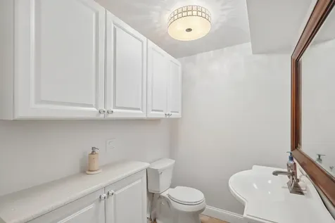 20W276 Belmont Place Addison IL 60101