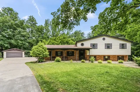 1368 East 16th Road Streator IL 61364