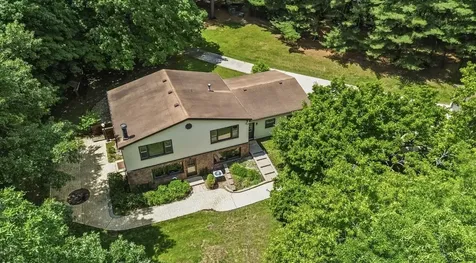 1368 East 16th Road Streator IL 61364