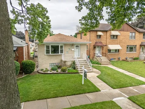 2359 Burr Oak Avenue North Riverside IL 60546