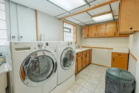 2359 Burr Oak Avenue North Riverside IL 60546