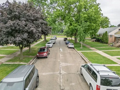 2359 Burr Oak Avenue North Riverside IL 60546