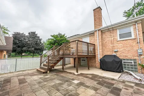 2359 Burr Oak Avenue North Riverside IL 60546