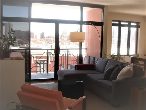 3232 North Halsted Street Chicago IL 60657
