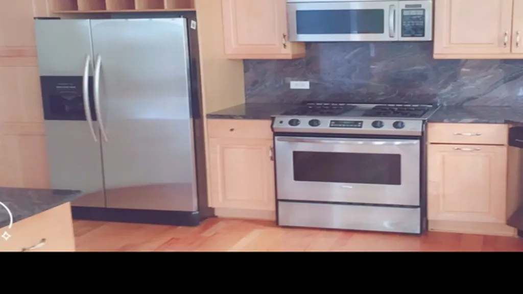 3212 South Wallace Street Chicago IL 60616