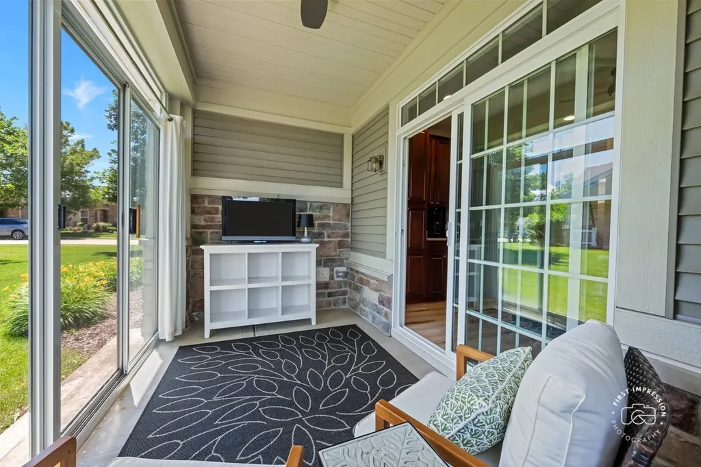 4037 Candlewood Lane Naperville IL 60564