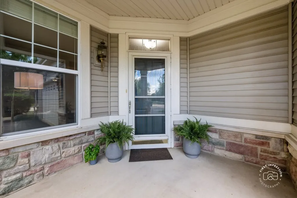 4037 Candlewood Lane Naperville IL 60564