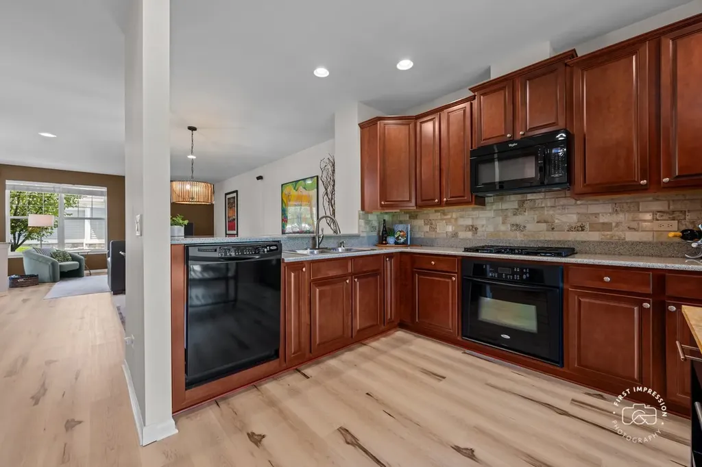 4037 Candlewood Lane Naperville IL 60564