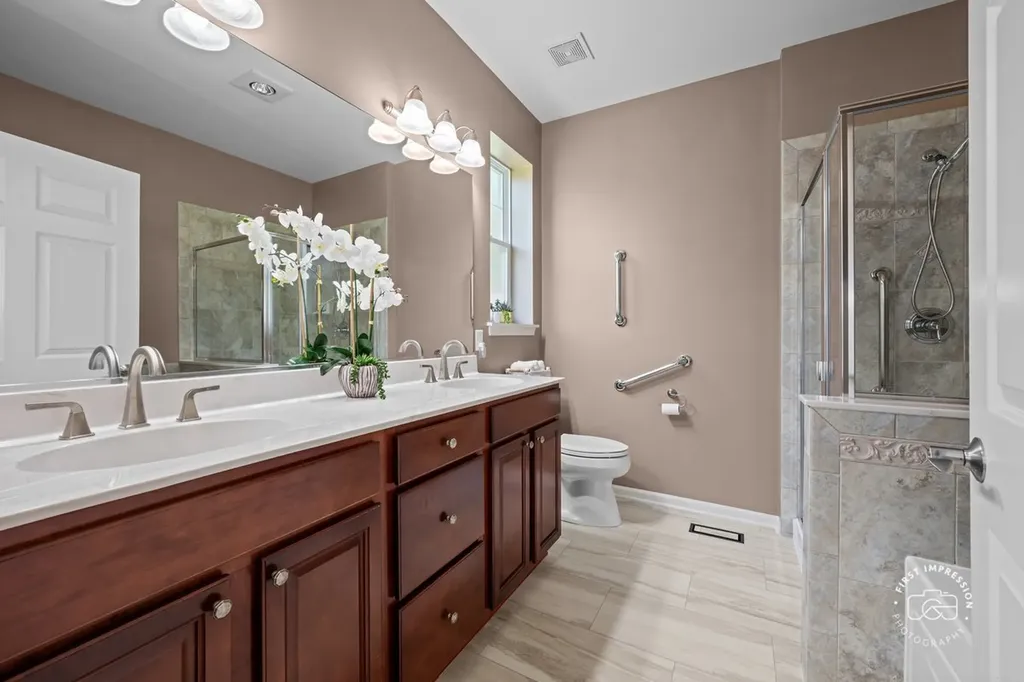 4037 Candlewood Lane Naperville IL 60564