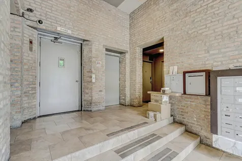 2525 North Sheffield Avenue Chicago IL 60614