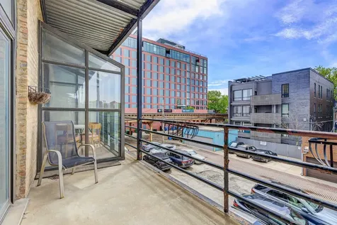 2525 North Sheffield Avenue Chicago IL 60614