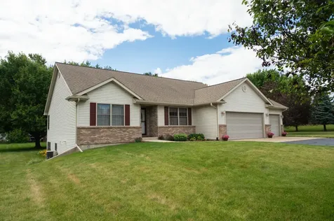 10092 Raindance Drive E Rochelle IL 61068