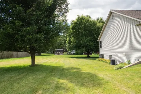 10092 Raindance Drive E Rochelle IL 61068