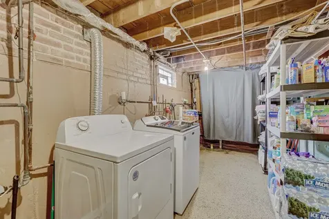 109 Rice Avenue Bellwood IL 60104