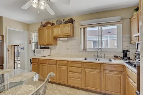 109 Rice Avenue Bellwood IL 60104