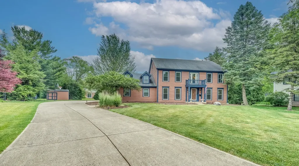 614 Marion Avenue St. Charles IL 60174