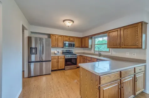 614 Marion Avenue St. Charles IL 60174