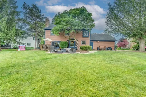 614 Marion Avenue St. Charles IL 60174