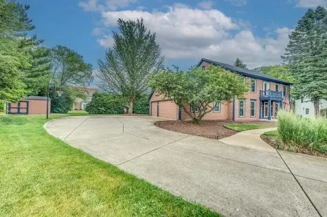 614 Marion Avenue St. Charles IL 60174