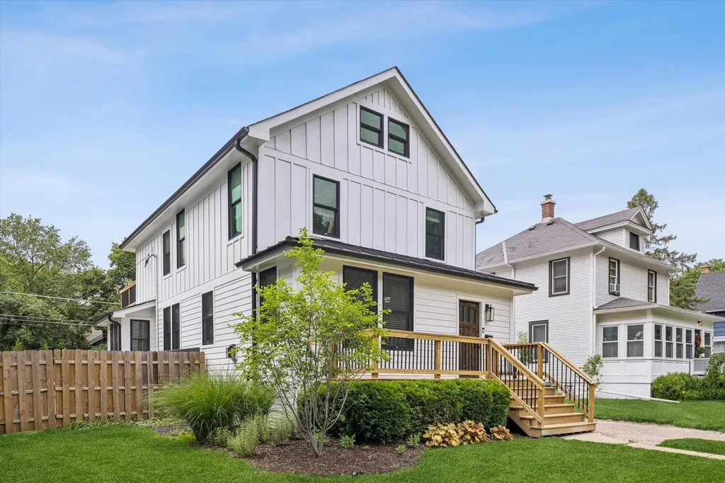 4712 Forest Avenue Downers Grove IL 60515