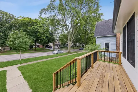 4712 Forest Avenue Downers Grove IL 60515