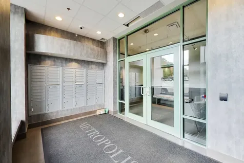 1 South Highland Avenue Arlington Heights IL 60005