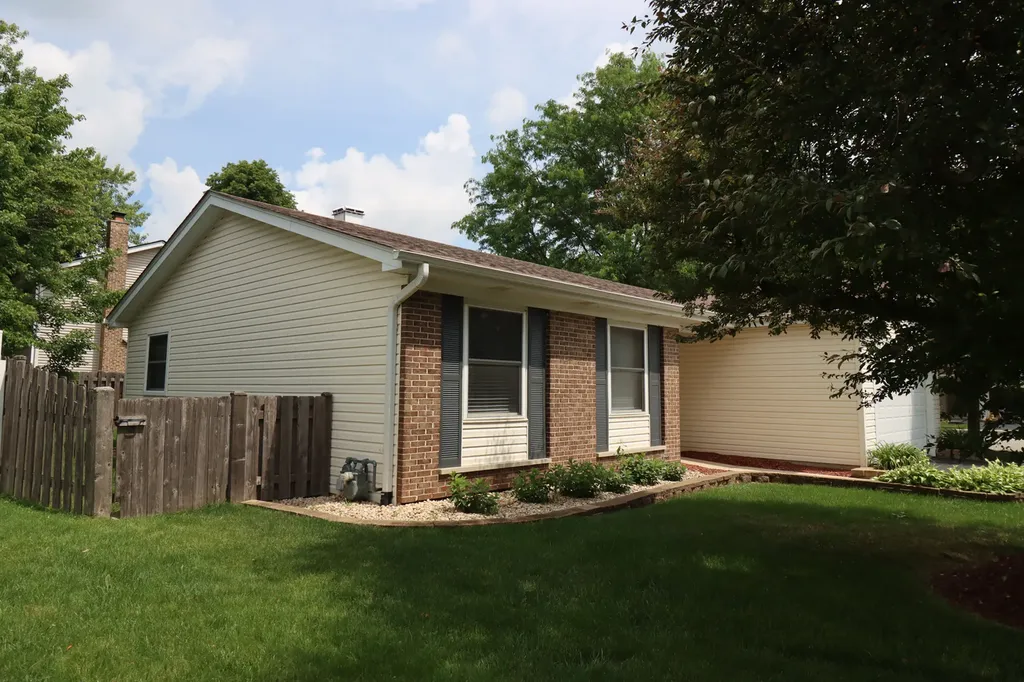 1000 Hunter Street Lombard IL 60148