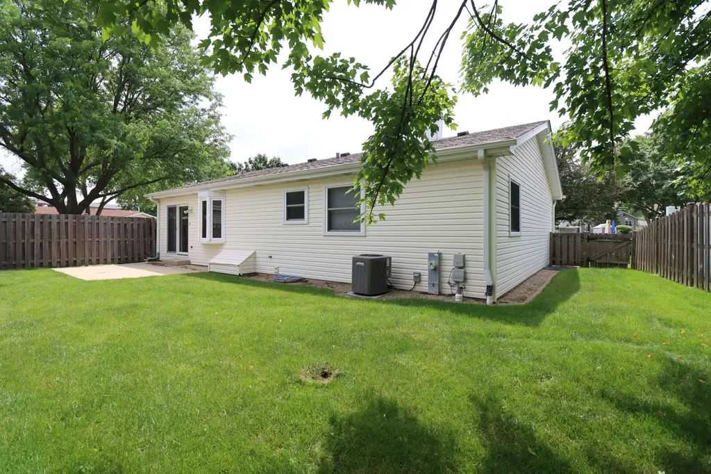 1000 Hunter Street Lombard IL 60148