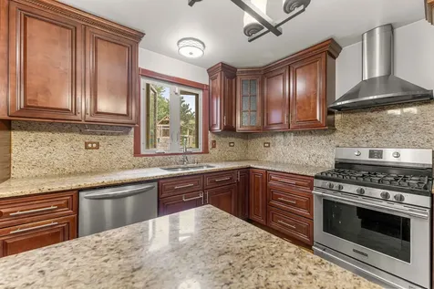 19644 Brookfield Circle Tinley Park IL 60487