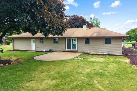 32123 New Lebanon Road Hampshire IL 60140