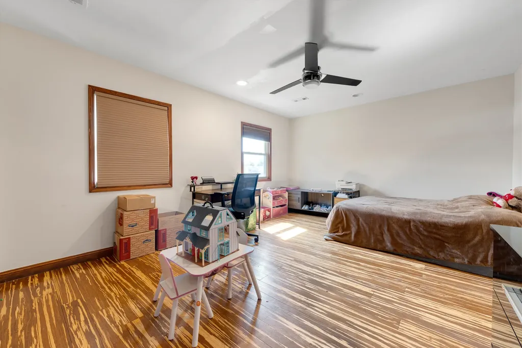 7417 South Sangamon Street Chicago IL 60621
