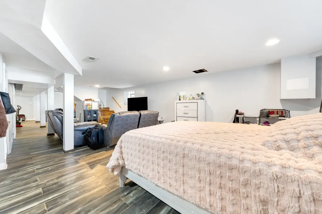7417 South Sangamon Street Chicago IL 60621