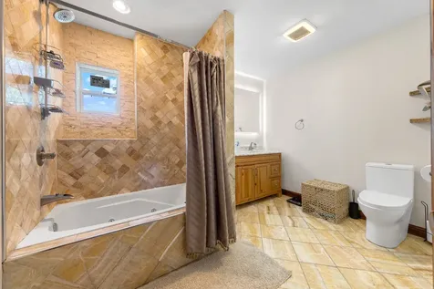 7417 South Sangamon Street Chicago IL 60621