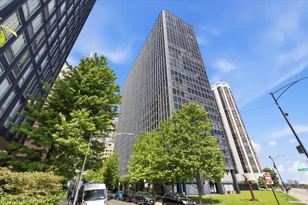 900 North Lake Shore Drive Chicago IL 60611