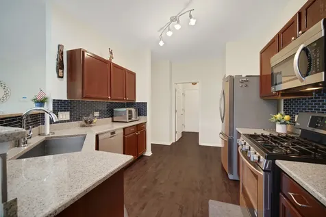 439 Bay Tree Circle Vernon Hills IL 60061