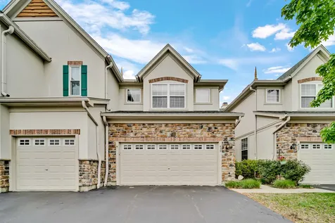 439 Bay Tree Circle Vernon Hills IL 60061
