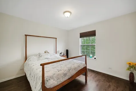 439 Bay Tree Circle Vernon Hills IL 60061