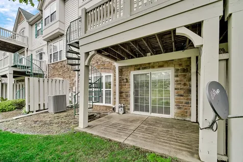 439 Bay Tree Circle Vernon Hills IL 60061