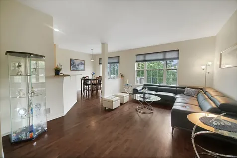 439 Bay Tree Circle Vernon Hills IL 60061