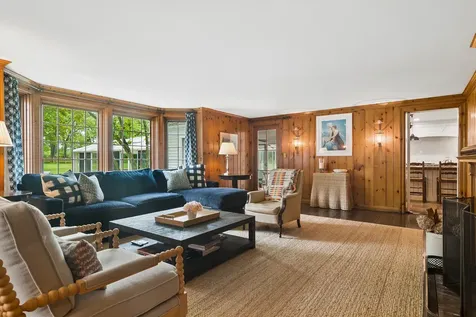 332 Old Sutton Road Barrington Hills IL 60010