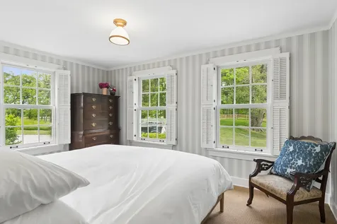 332 Old Sutton Road Barrington Hills IL 60010