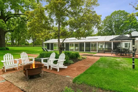 332 Old Sutton Road Barrington Hills IL 60010