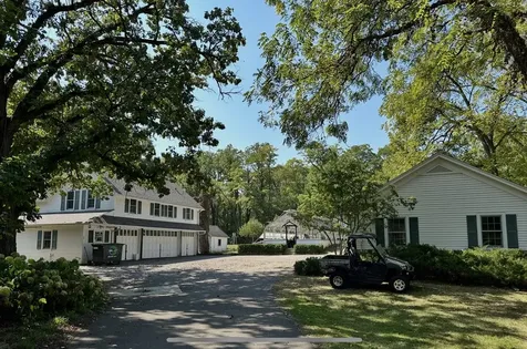 332 Old Sutton Road Barrington Hills IL 60010