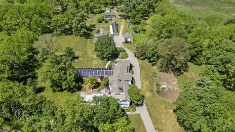 332 Old Sutton Road Barrington Hills IL 60010